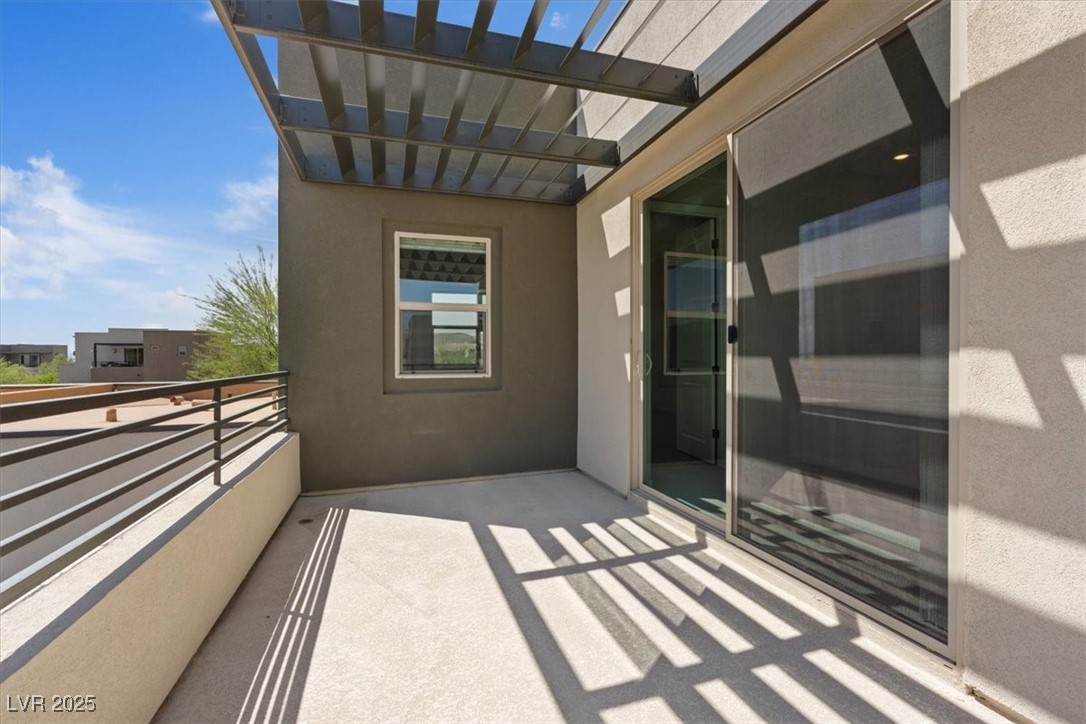 10895 Artesano Avenue Property Photo 33