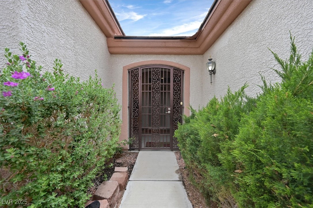 2103 Poppywood Avenue Property Photo 2