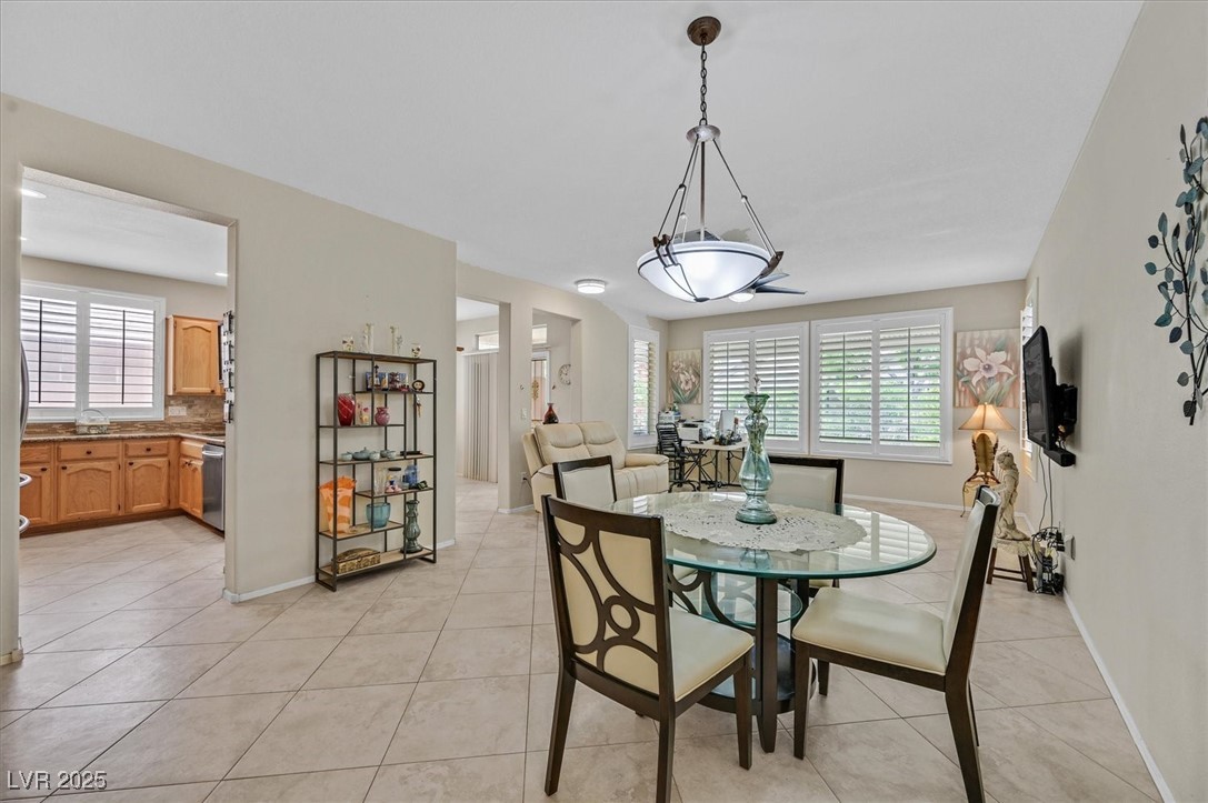 2103 Poppywood Avenue Property Photo 6