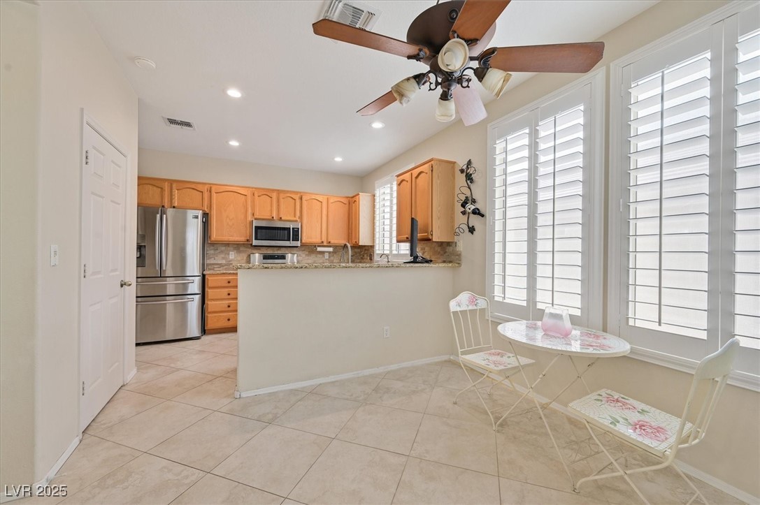 2103 Poppywood Avenue Property Photo 10