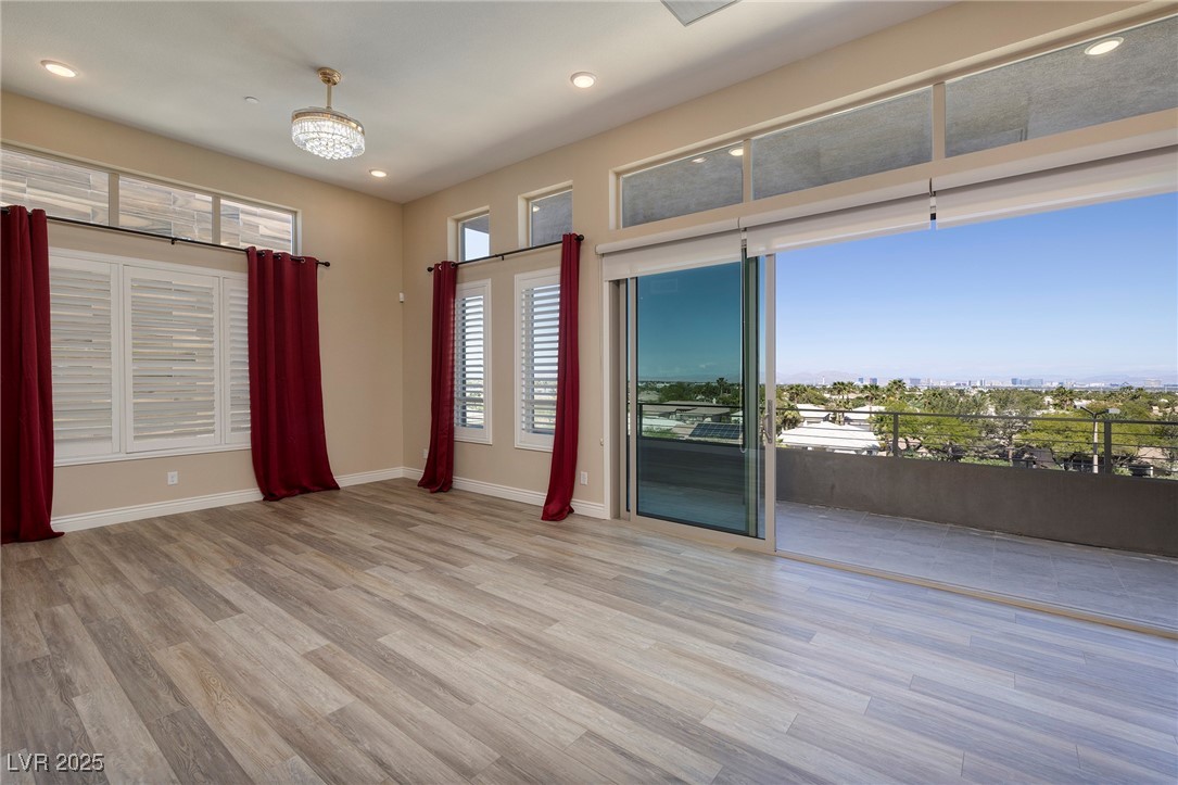 4292 Veraz Street - Property Photo 8