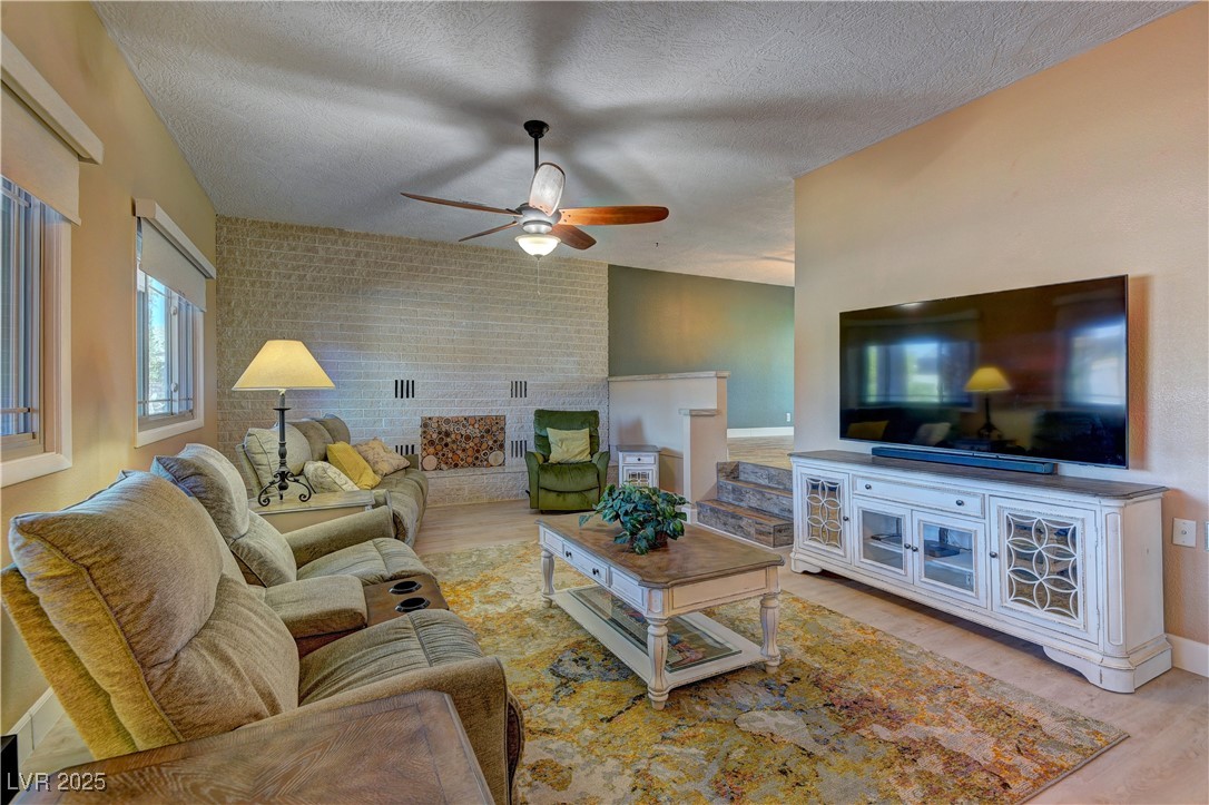 893 Fairway Drive Property Photo 4