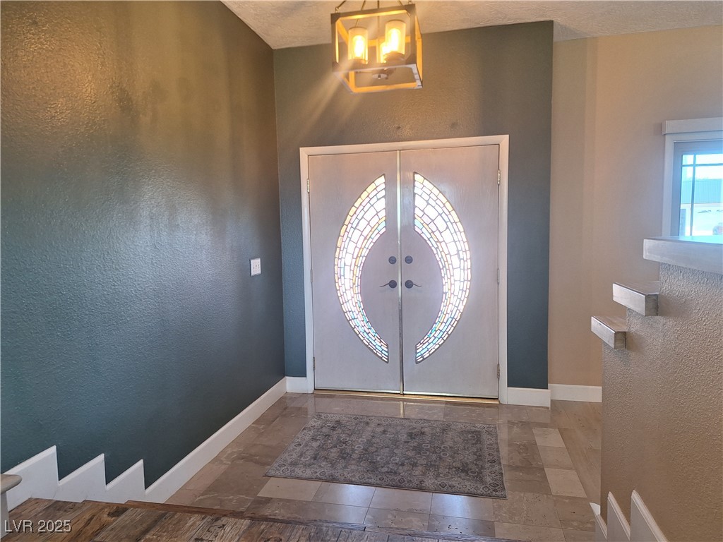 893 Fairway Drive Property Photo 4