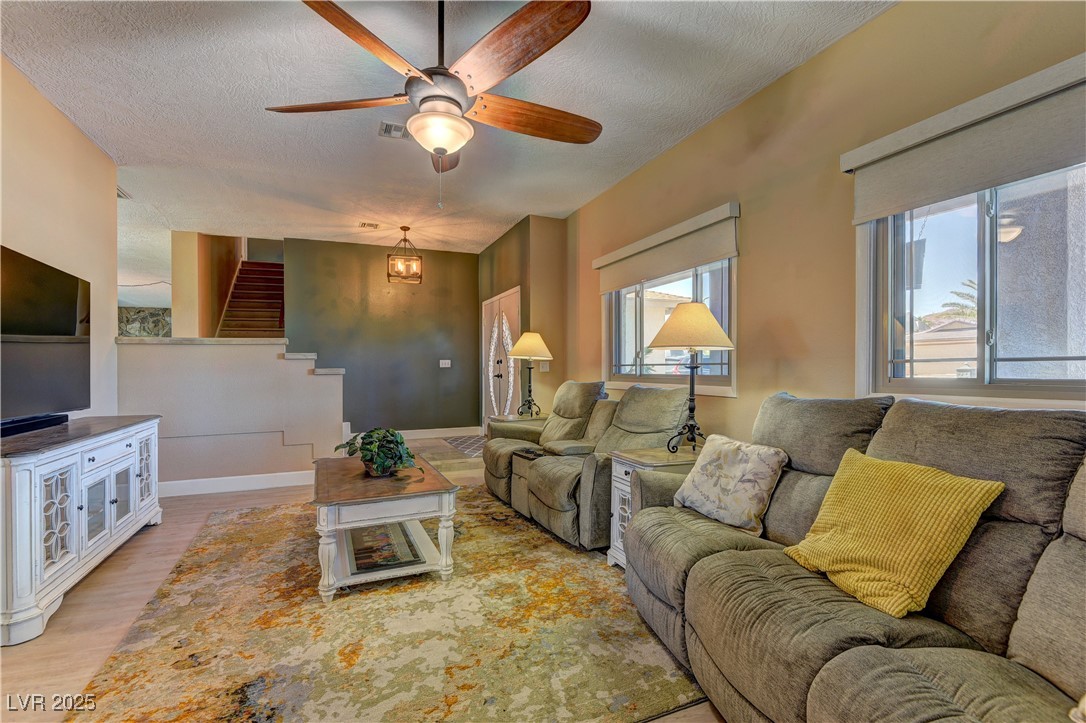 893 Fairway Drive Property Photo 5
