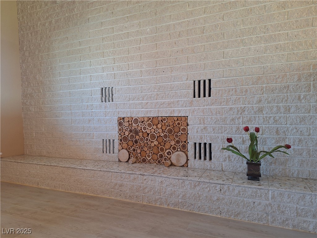 893 Fairway Drive Property Photo 6