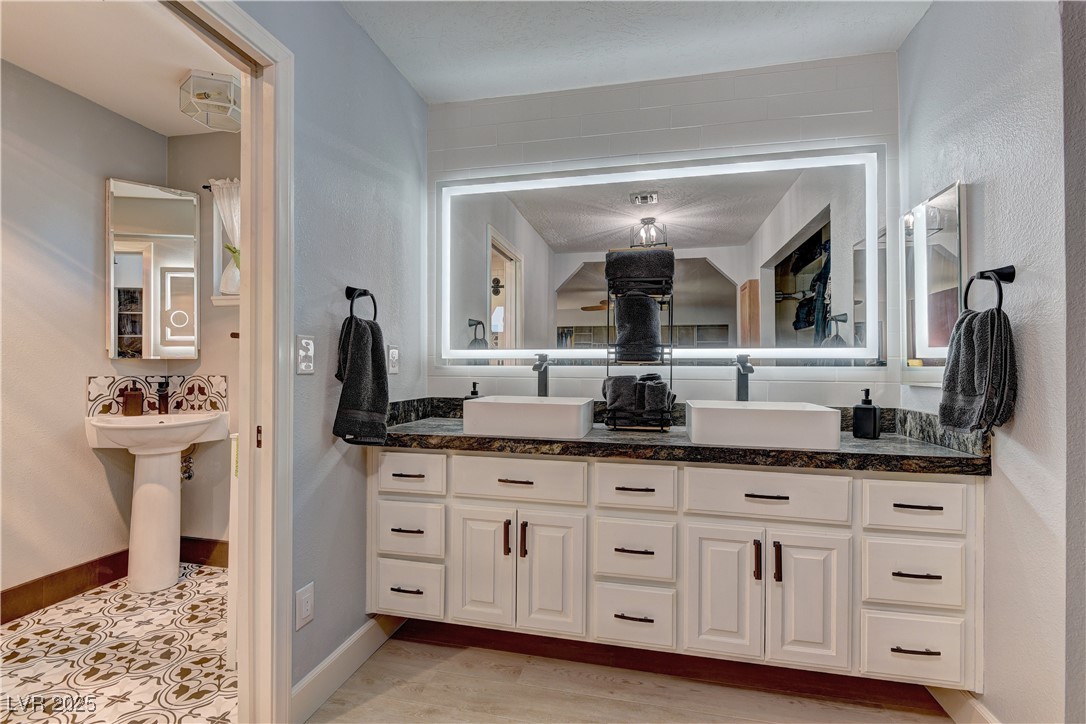 893 Fairway Drive Property Photo 19