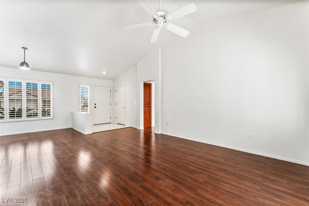 10029 Netherton Drive Property Photo 7