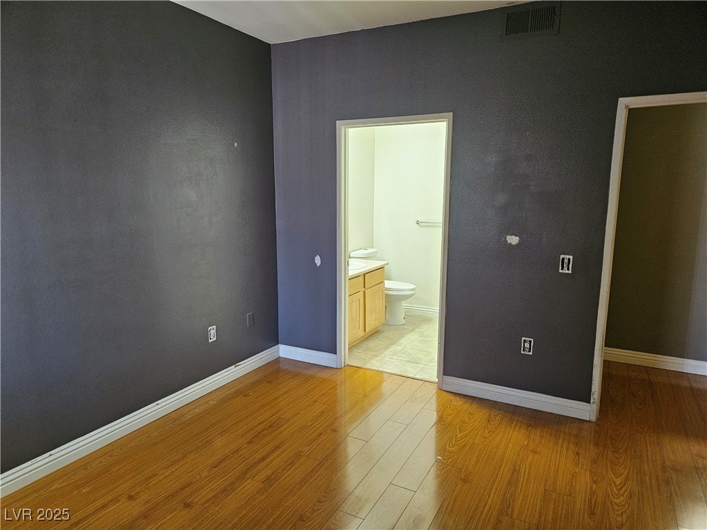 2615 West Gary Avenue 1085 Property Photo 10