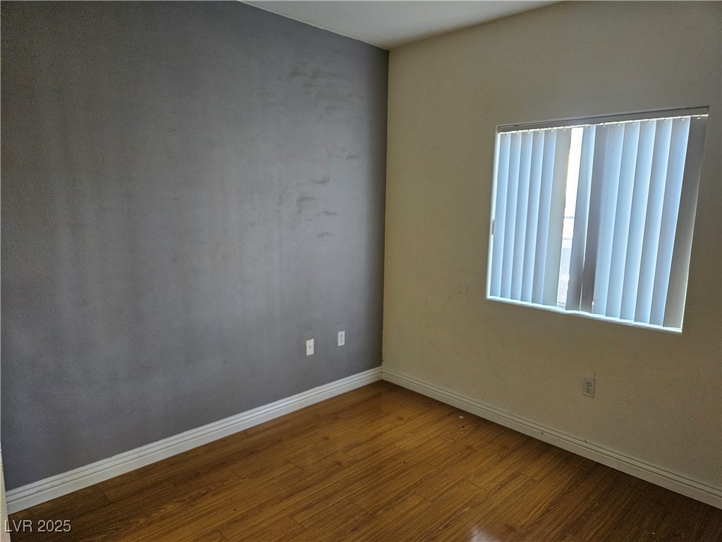 2615 West Gary Avenue 1085 Property Photo 15
