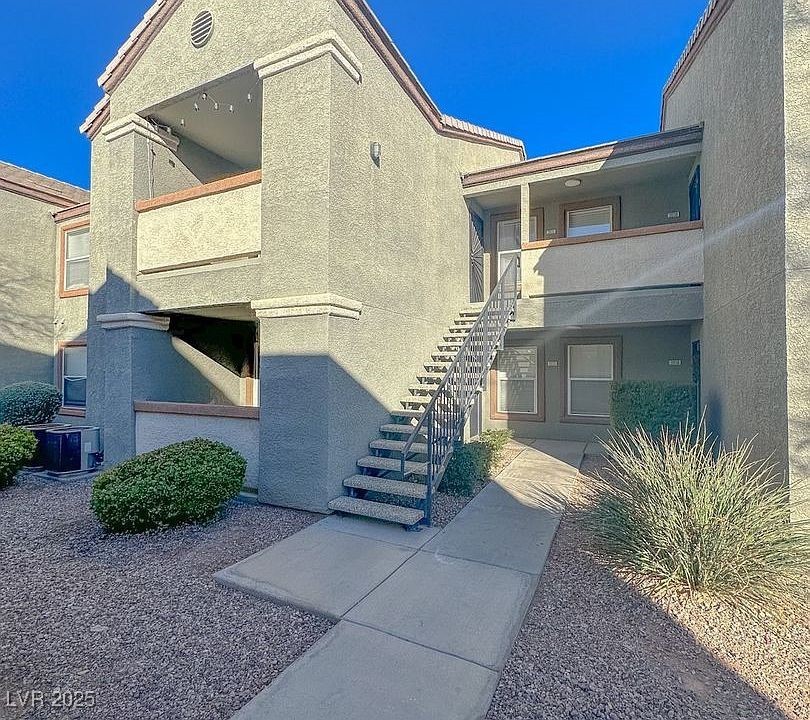 555 East Silverado Ranch Boulevard 2028 Property Photo 1
