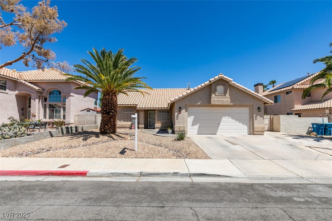 1824 Dawn Ridge Avenue Property Photo
