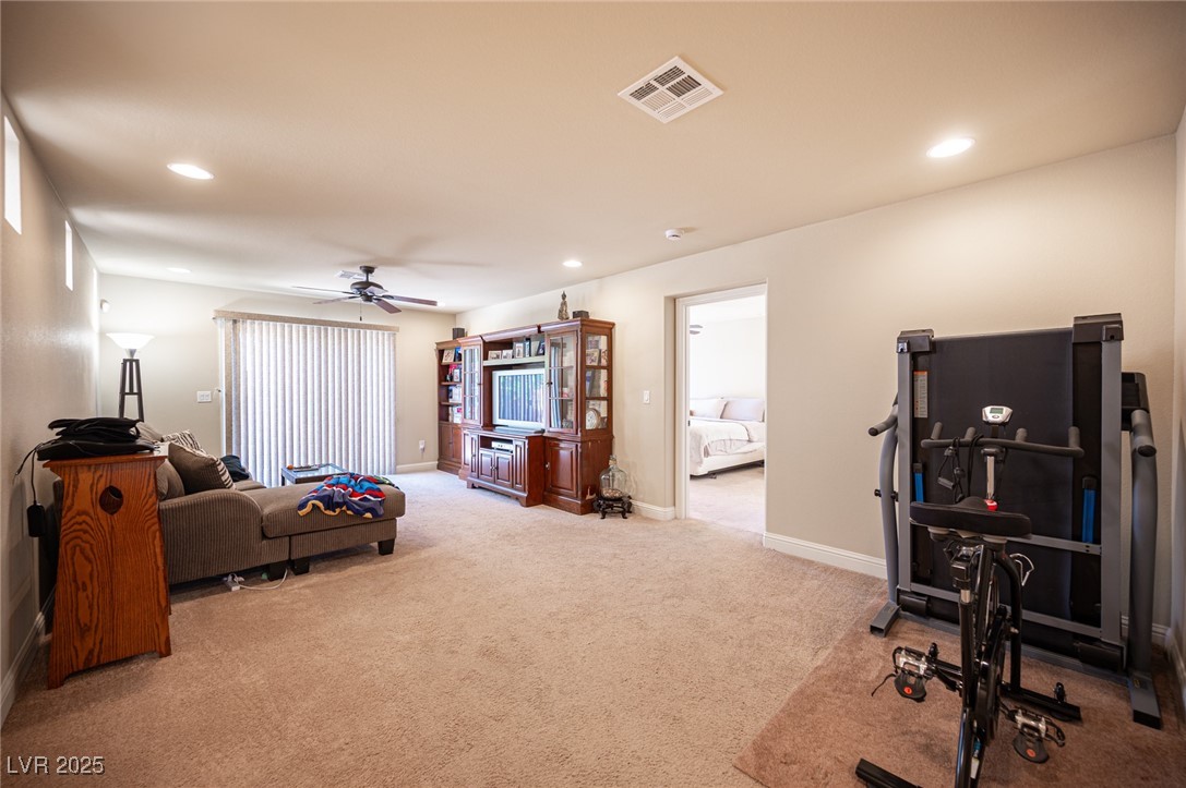 9450 Niagara Landing Street Property Photo 6