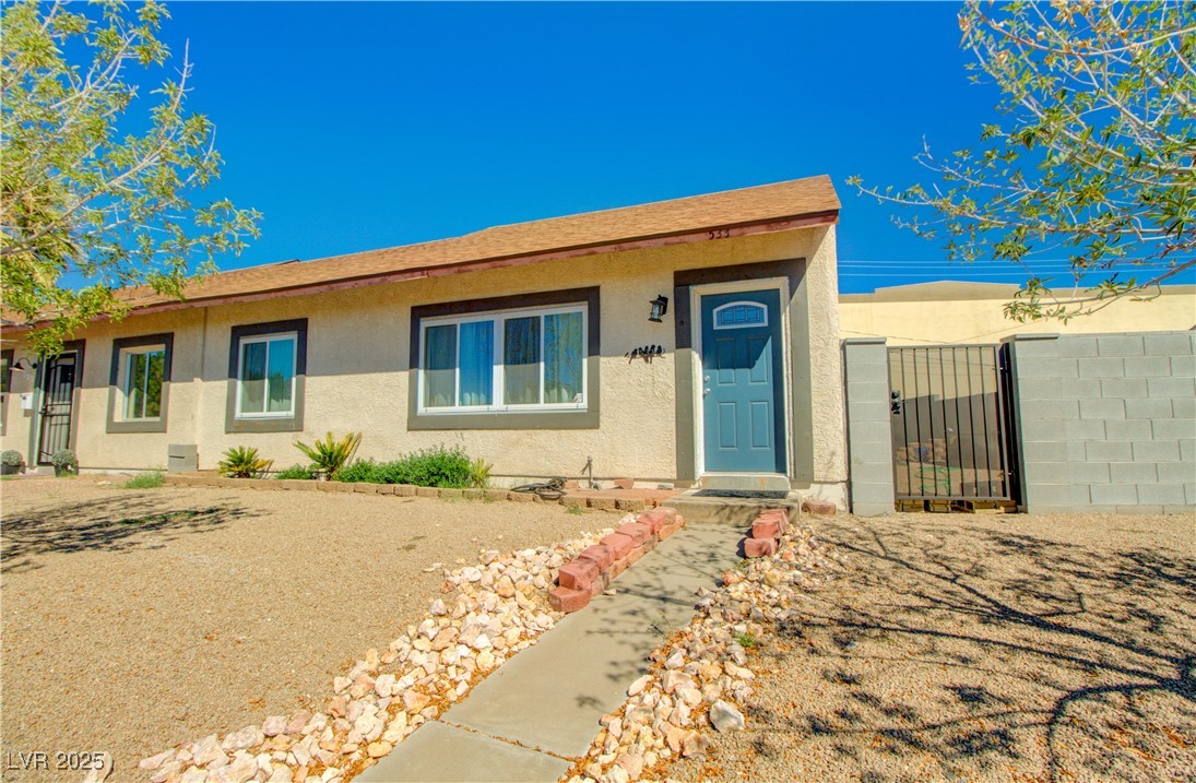 533 Date Street Property Photo