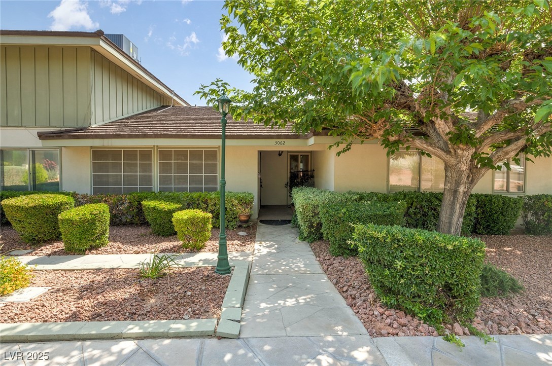3062 El Camino Avenue Property Photo