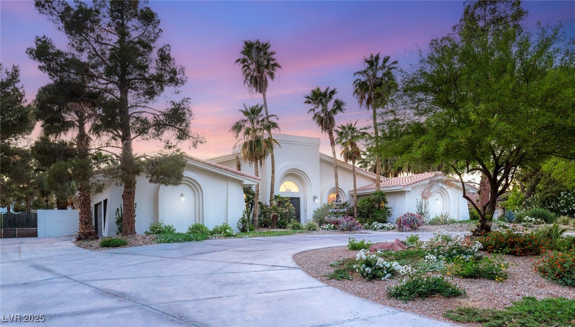 7185 RANCHITO Circle Property Photo 1