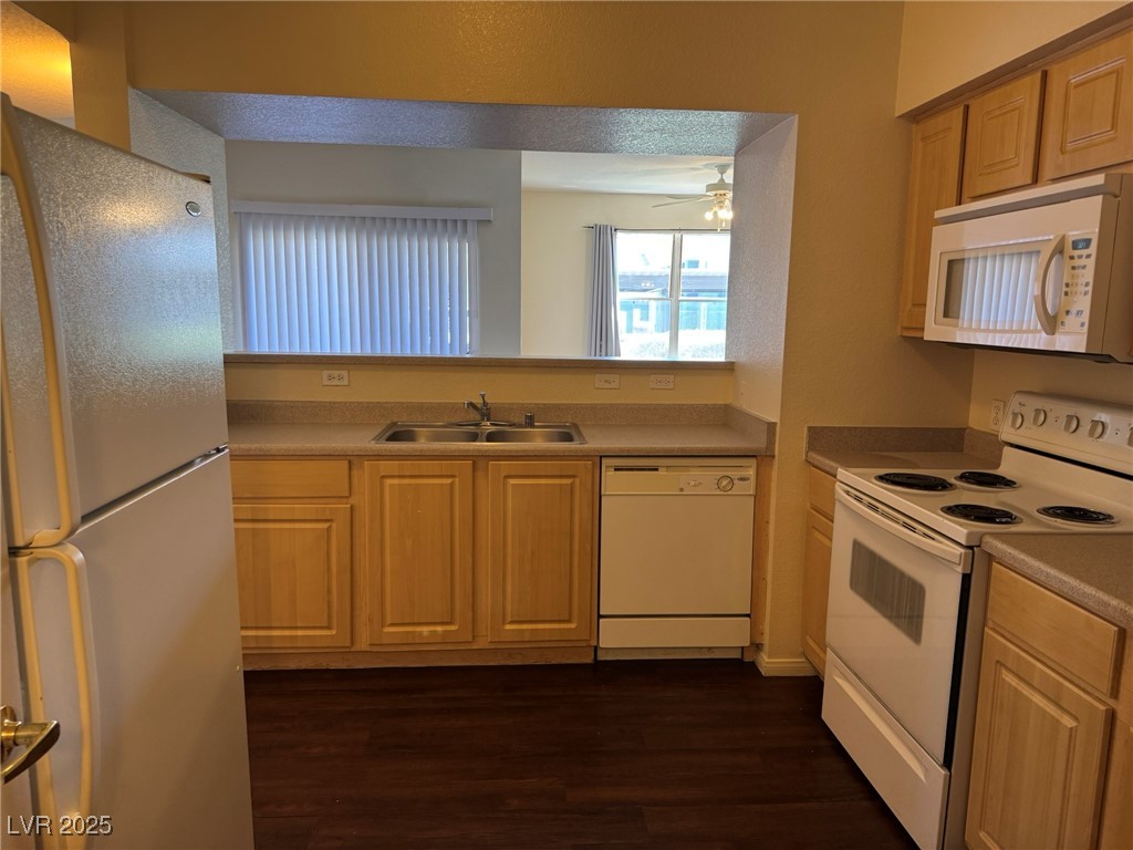 6955 North Durango Drive 1038 Property Photo 12