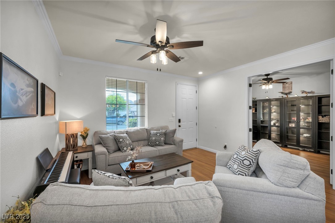 10213 Treasure Mountain Court Property Photo 14