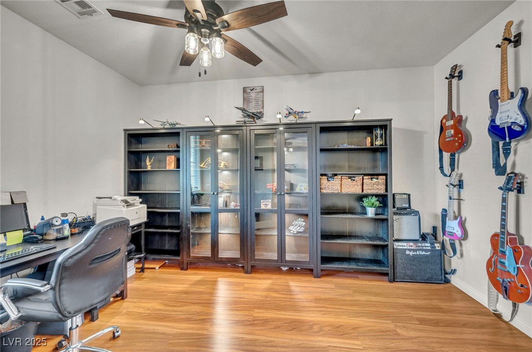 10213 Treasure Mountain Court Property Photo 19