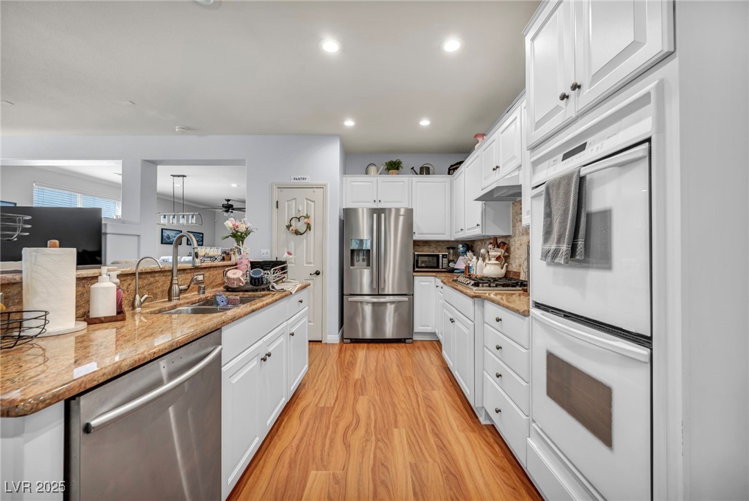 10213 Treasure Mountain Court Property Photo 27
