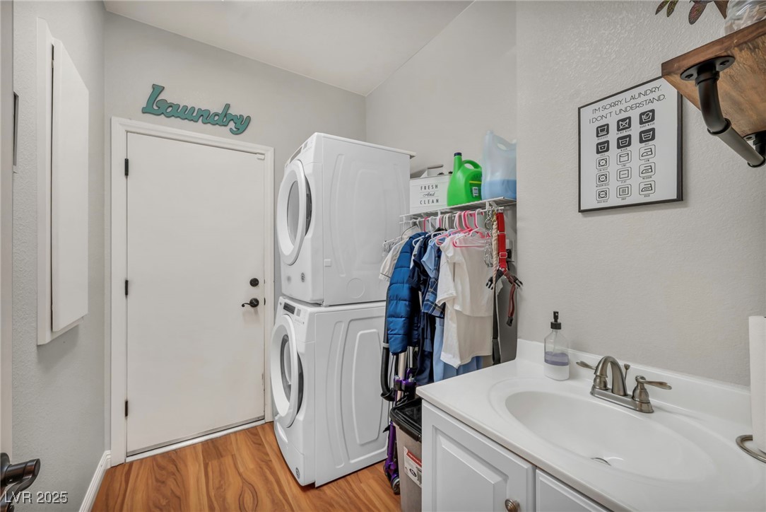 10213 Treasure Mountain Court Property Photo 34