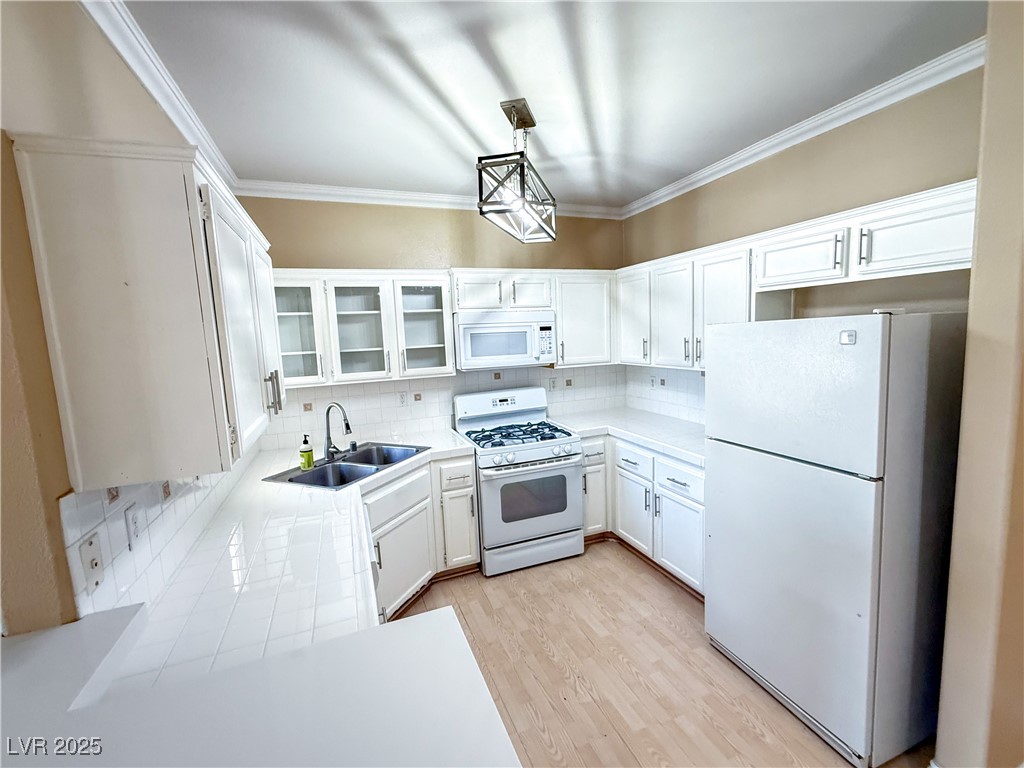 1300 South Arlington Street 202 Property Photo 8