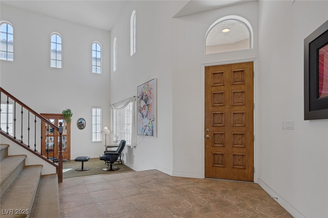 7872 Regency Park Street Property Photo 4