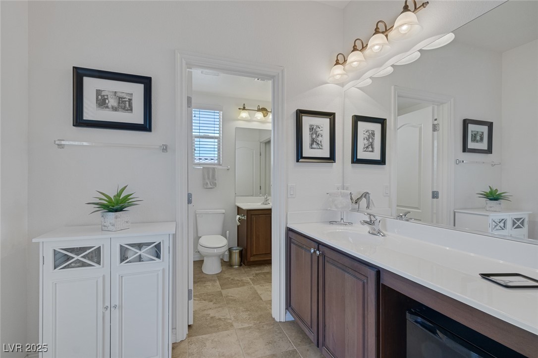 7872 Regency Park Street Property Photo 30