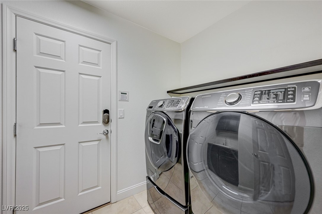 6205 Windy Oaks Court Property Photo 21