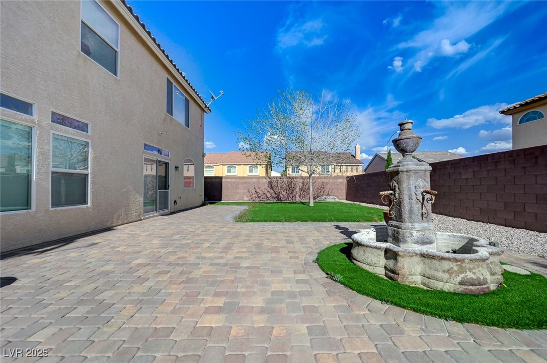 6205 Windy Oaks Court Property Photo 42