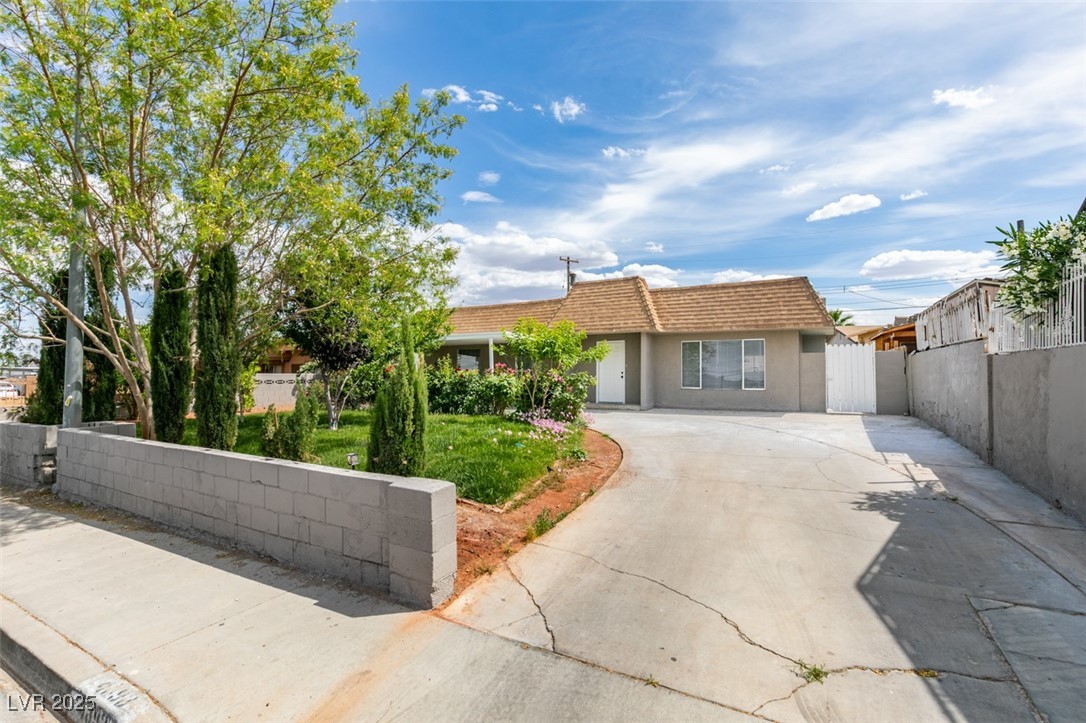 4393 Swandale Avenue Property Photo 1