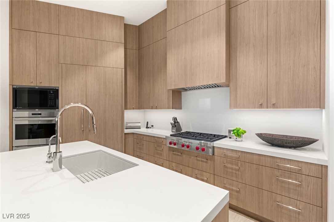 6194 Stone Rise Street Property Photo 15