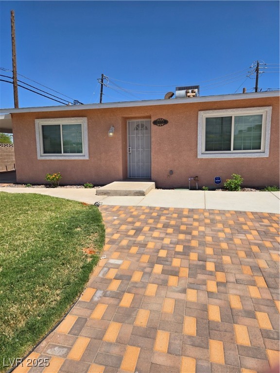1972 H Street Property Photo 1