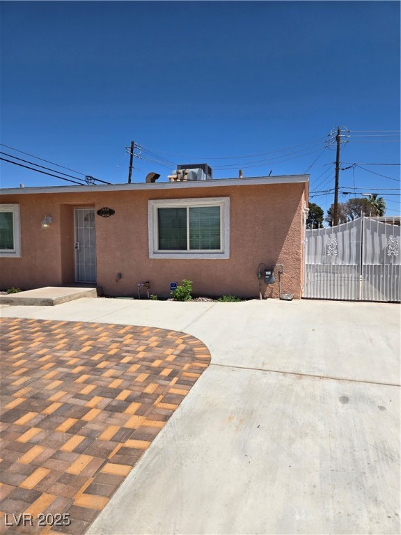 1972 H Street Property Photo 4