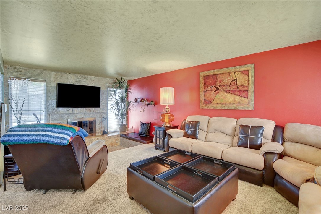 5019 Lancaster Drive Property Photo 5
