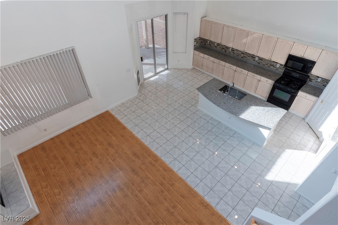 787 Craigmark Court Property Photo 25