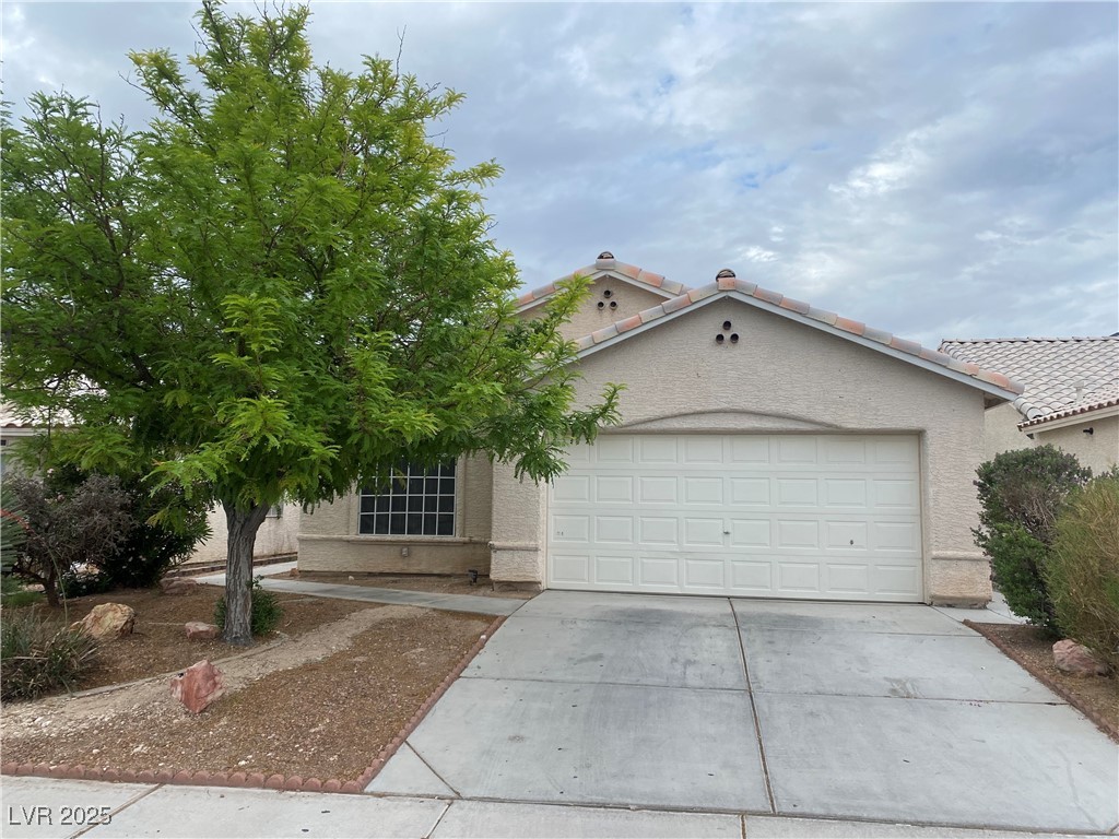 4607 Chestnut Blaze Drive Property Photo 1