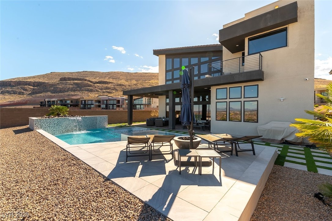 5436 Succulent Rose Drive Property Photo 4