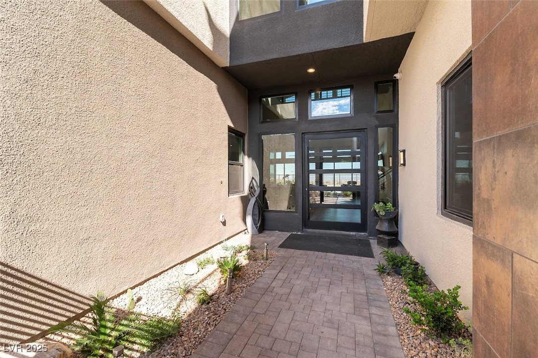 5436 Succulent Rose Drive Property Photo 9