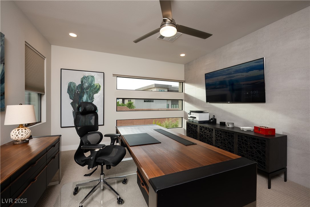 5 Moonfire Drive Property Photo 24