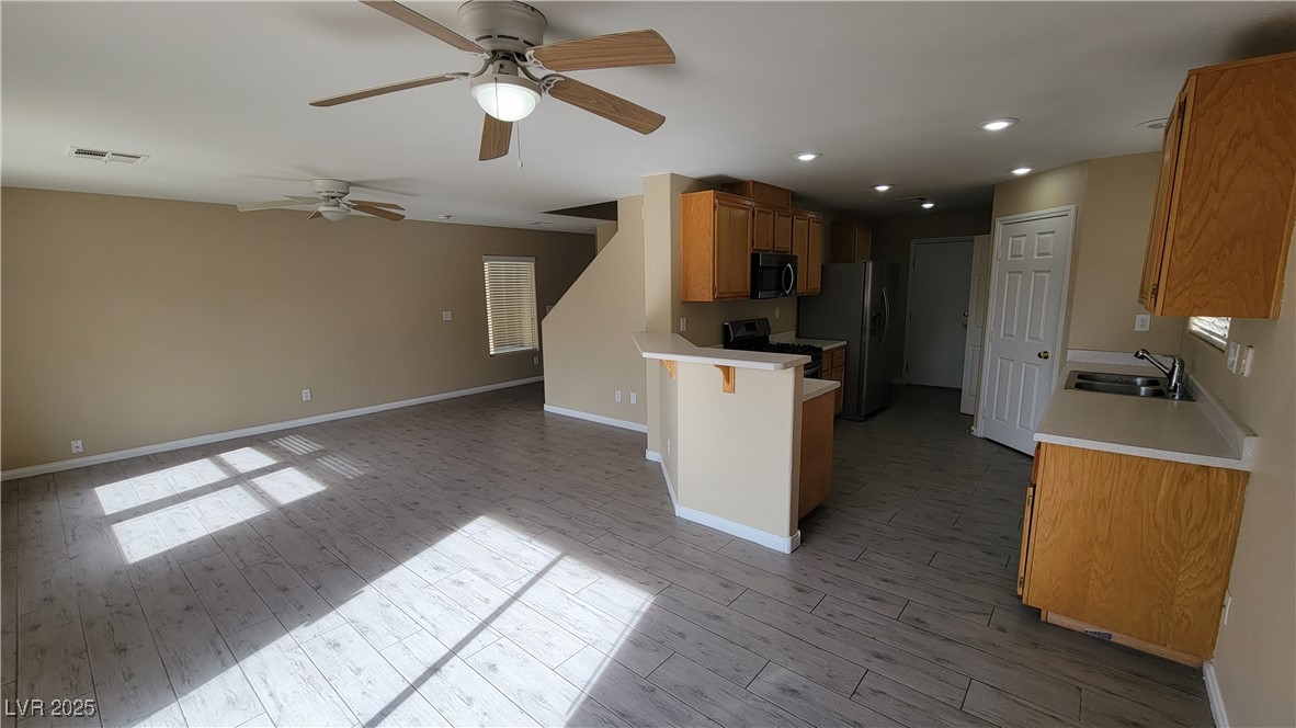 6217 Mercer Valley Street Property Photo 4