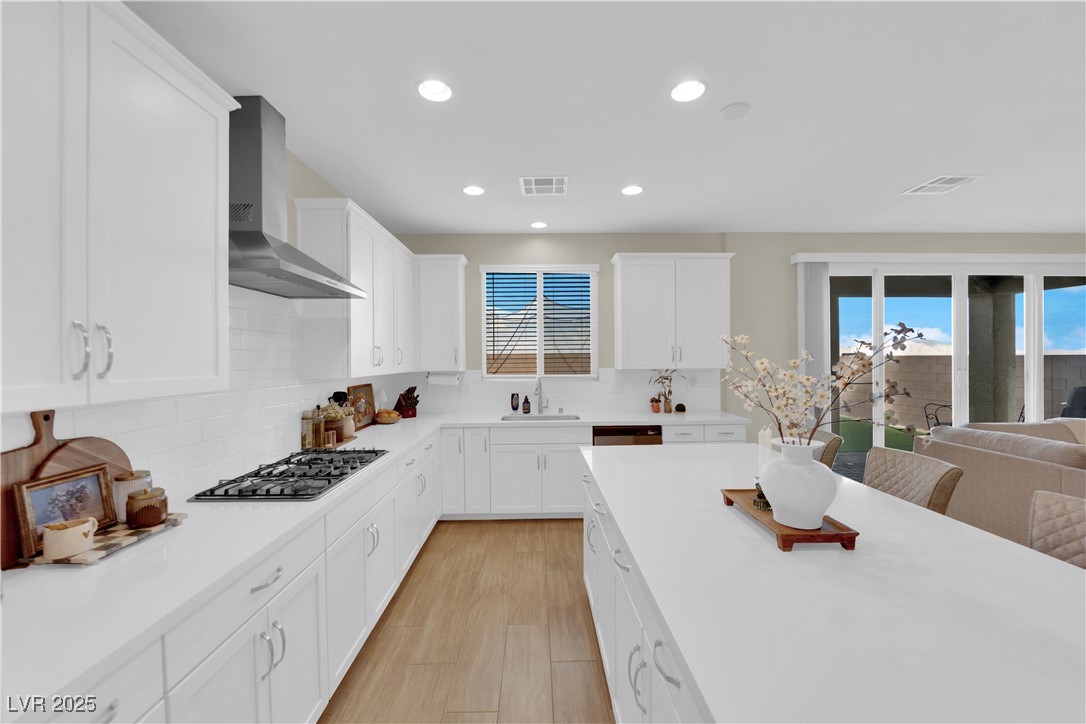 7128 Port Stephens Street Property Photo 14