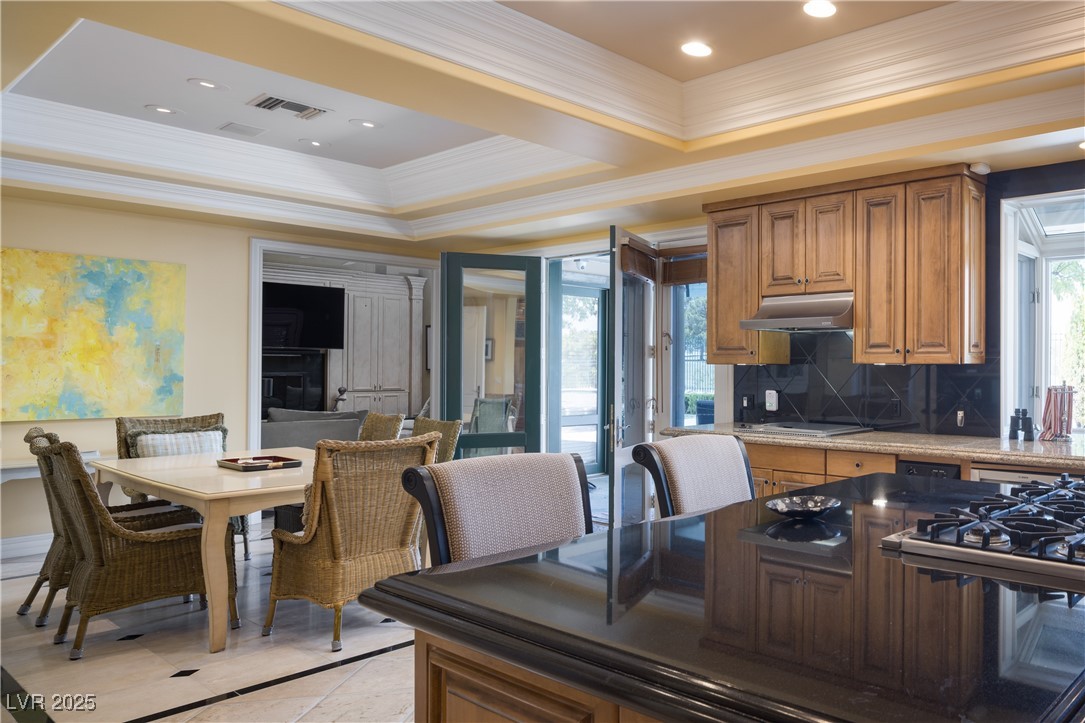 1413 Iron Hills Lane Property Photo 17