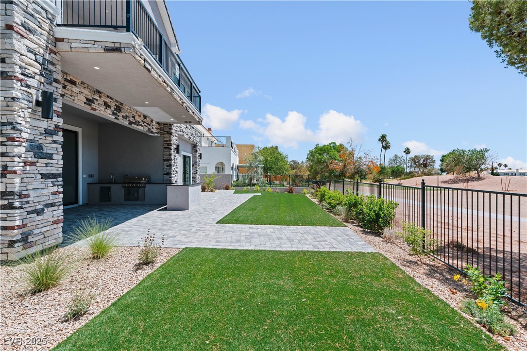 8721 Robinson Ridge Drive Property Photo 50