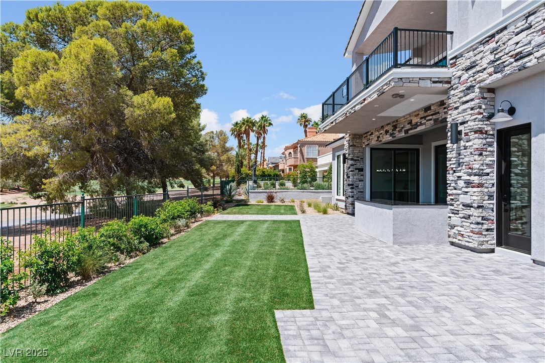 8721 Robinson Ridge Drive Property Photo 53