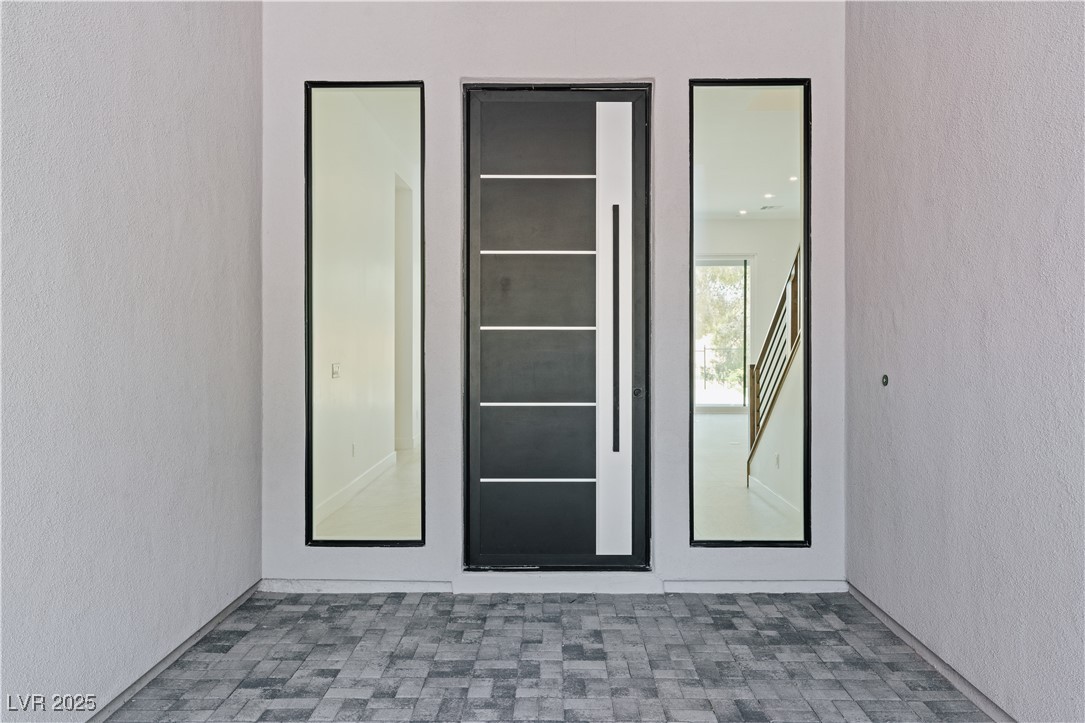 8721 Robinson Ridge Drive Property Photo 61