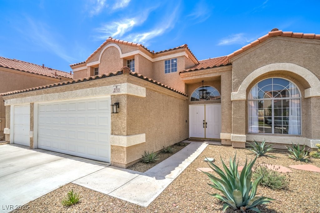 2713 Beachside Court Property Photo 4