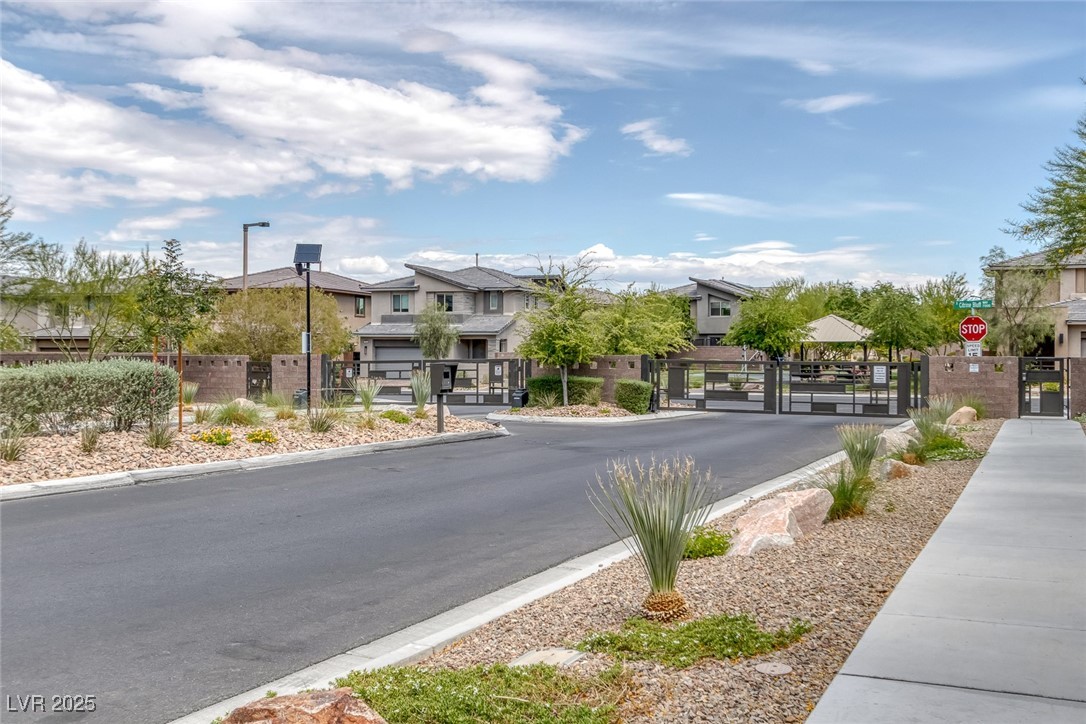 6934 Alexandrite Peak Street Property Photo 32
