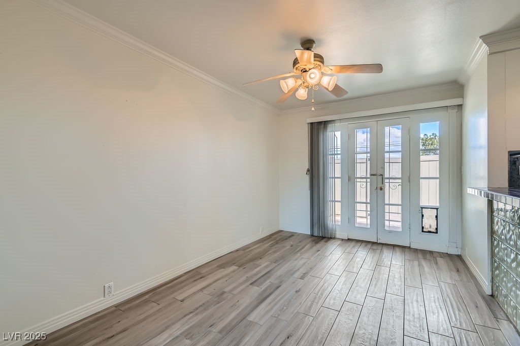 1034 Tam O Shanter Property Photo 6