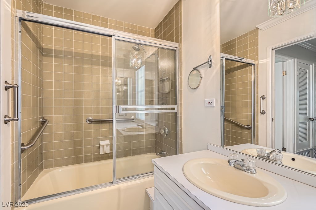 1034 Tam O Shanter Property Photo 11