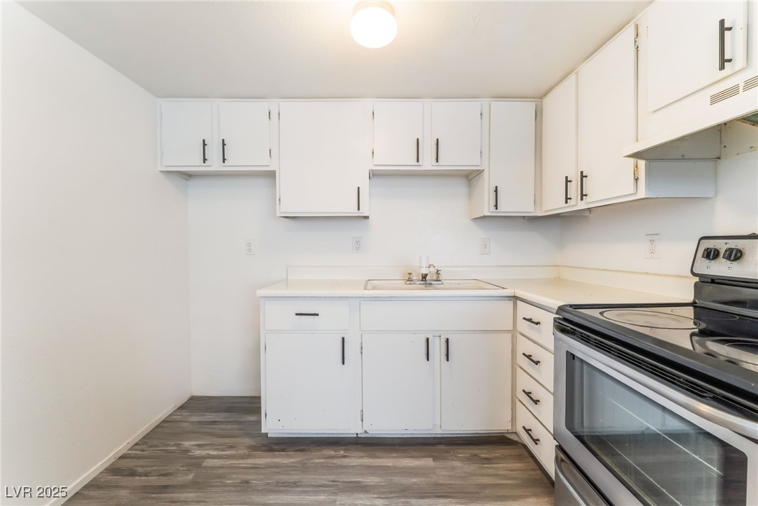 4721 Cessna Avenue 4 Property Photo 5